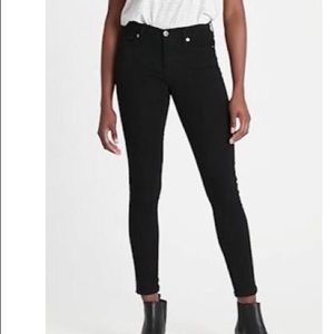 3/$50 Banana Repub Black Skinny Jeans